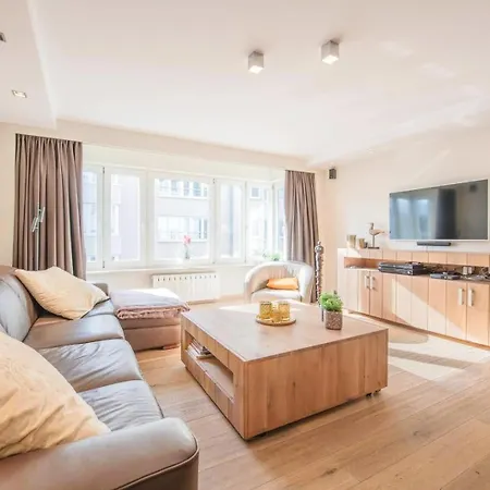 Apartment Beautiful At Sea